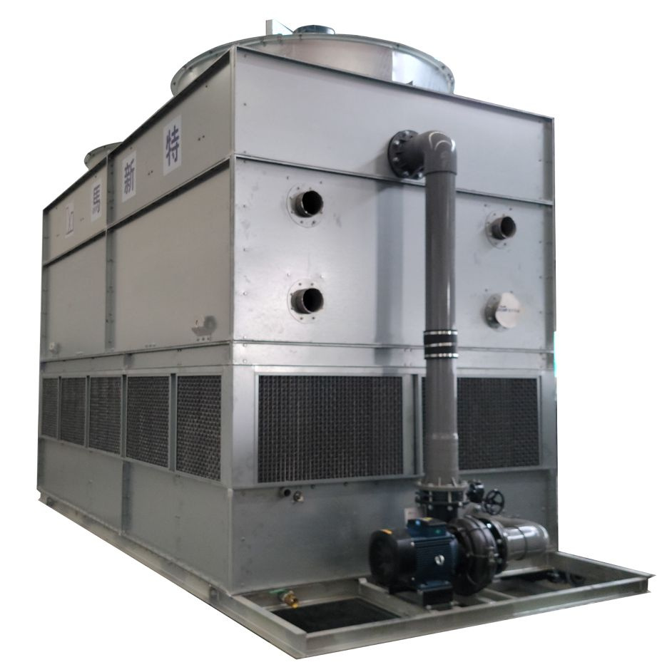 Industrial cooling tower — evaporative