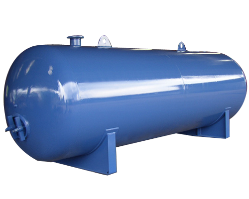 Pressure vessel for commercial water system